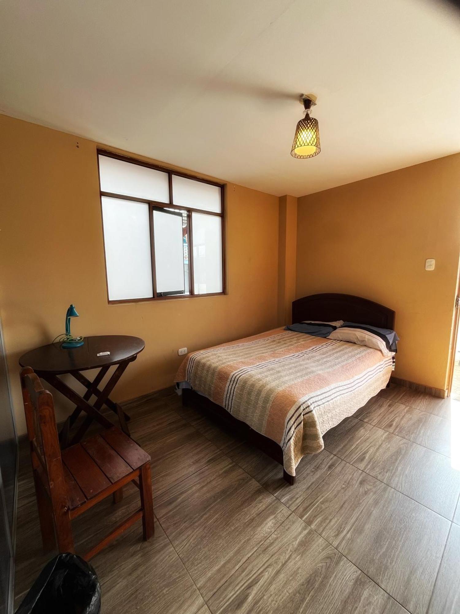 Bed and Breakfast Ugarte Street à Trujillo Extérieur photo